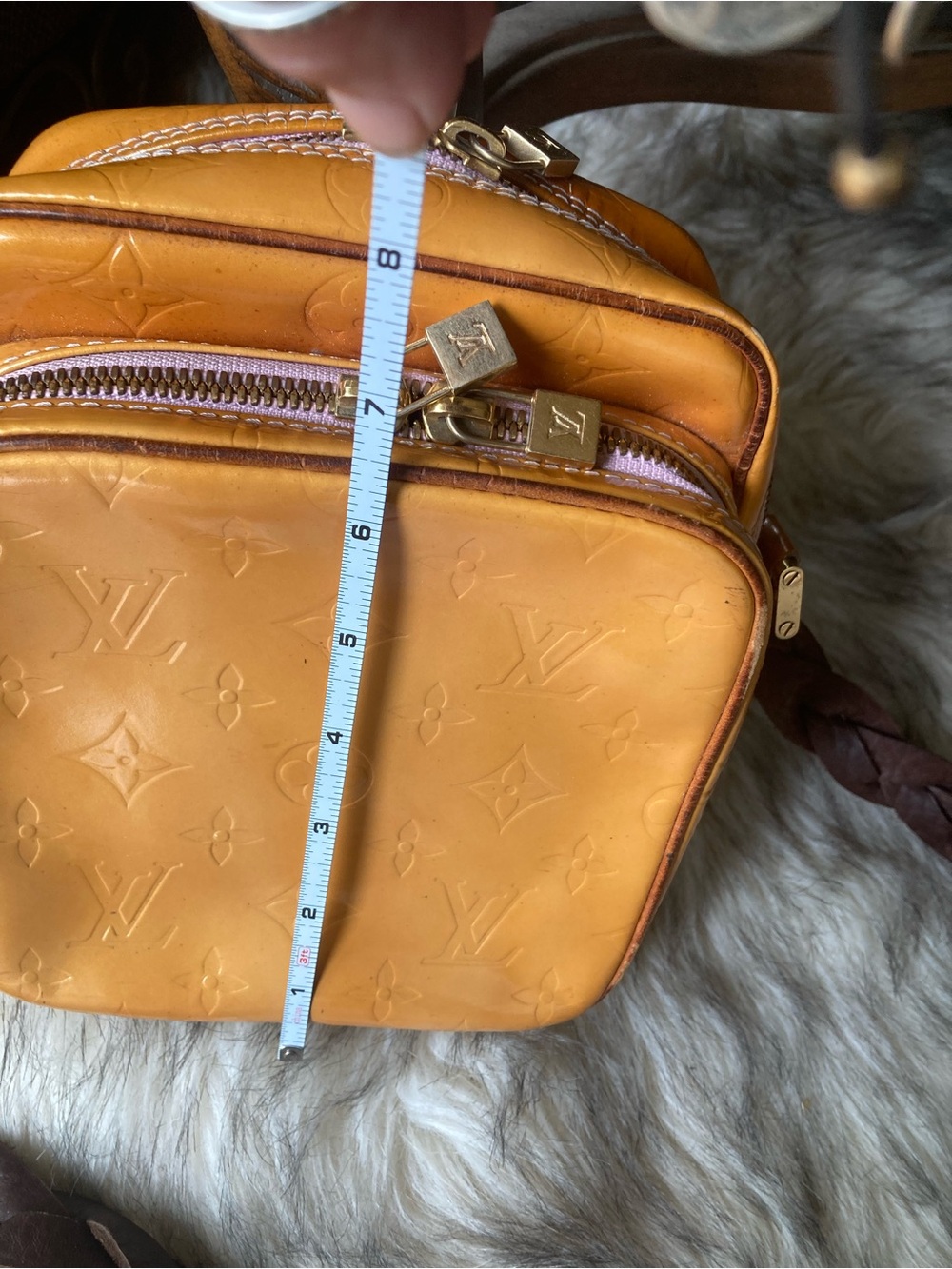 Vintage Louis Vuitton Vernis yellow - Picture 7 of 11